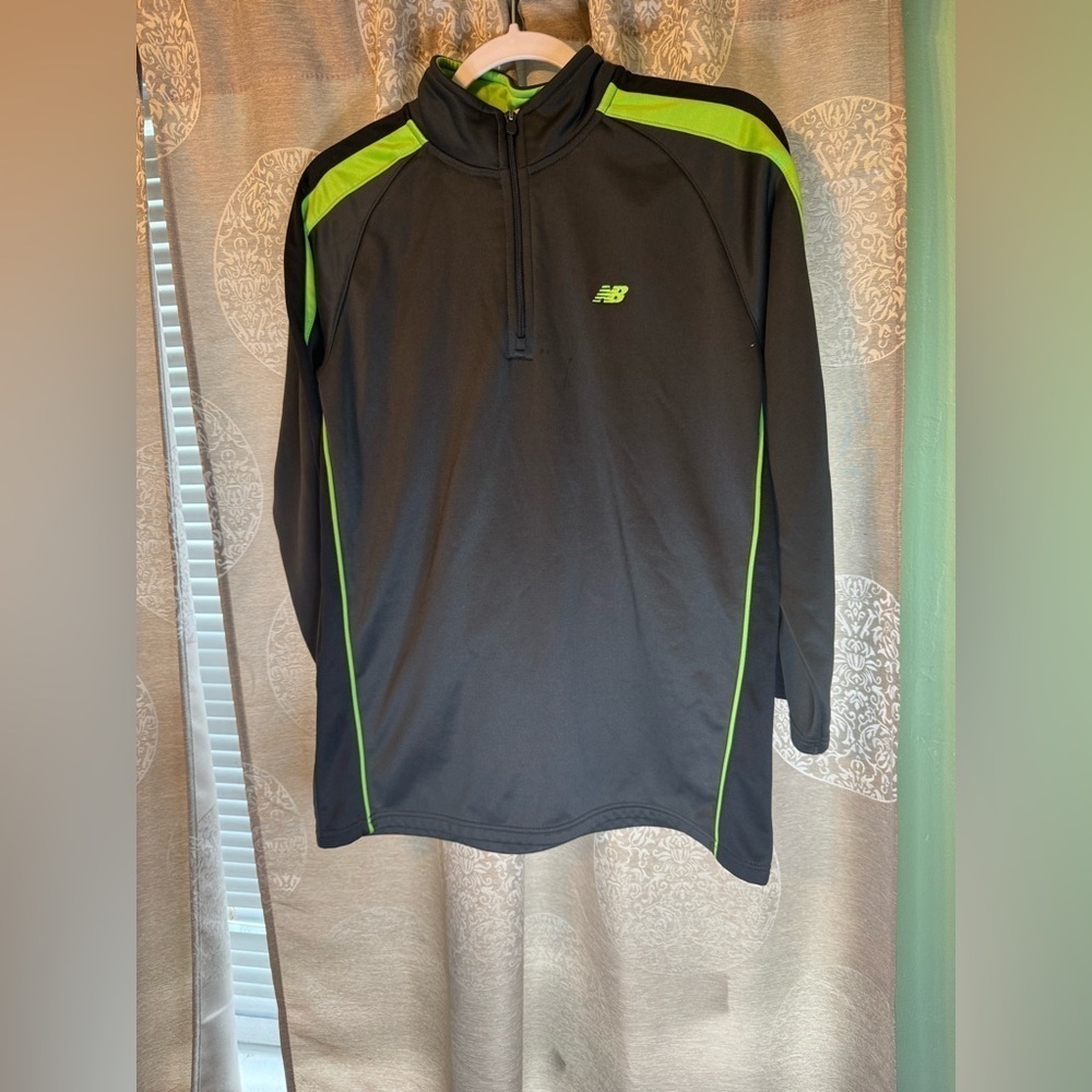 Youth Large New Balance Green/Black Zip Pullover Size L (14-16)